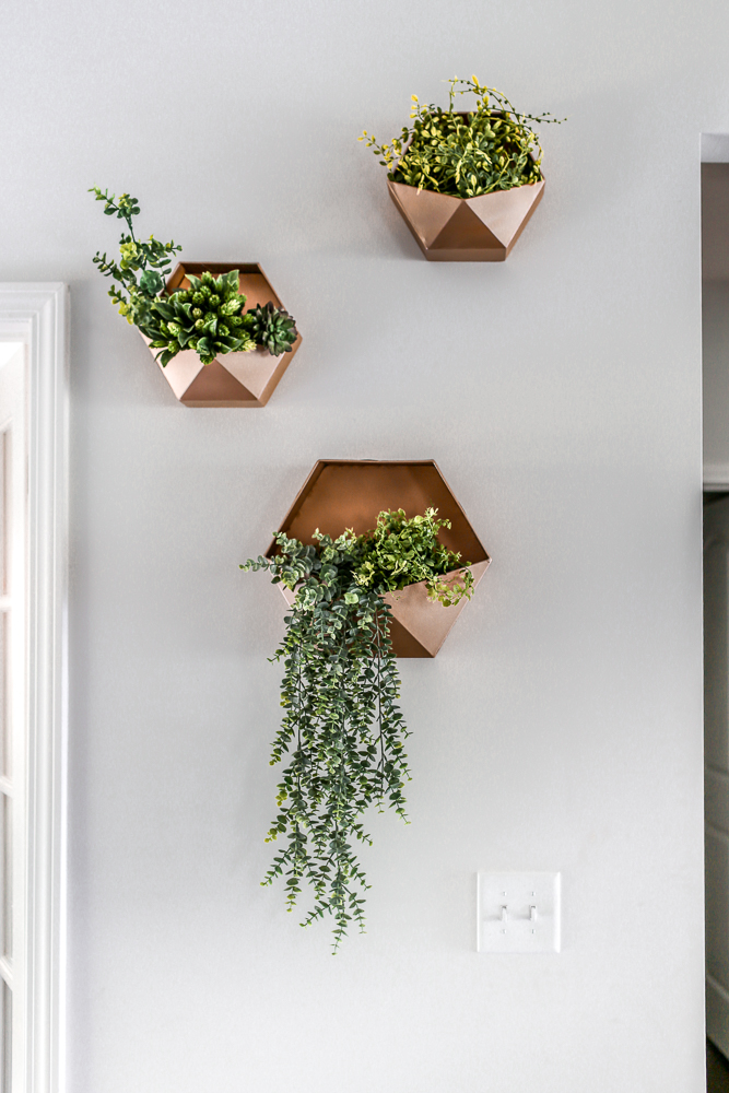 Bronzer Wall Planters